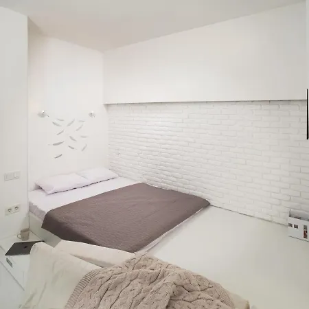 White Attic Apartment *